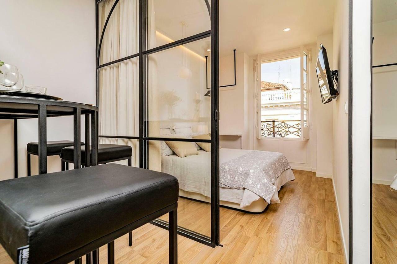 Unbeatable Views Of Puerta Del Sol By Batuecas Madri Exterior foto